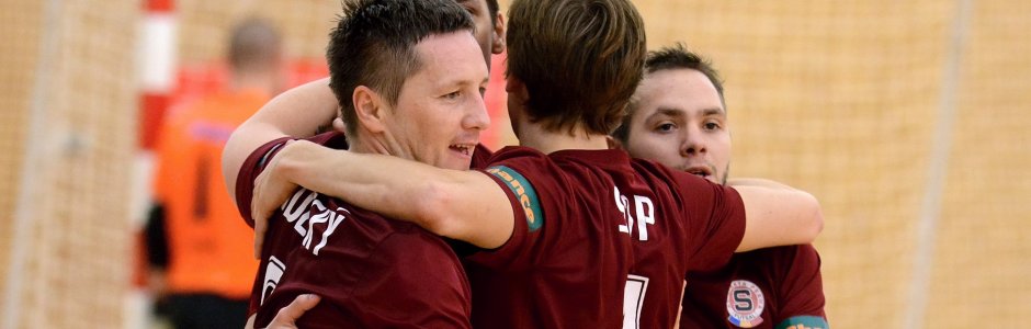 Sparta dominovala na palubovce Hradce Králové