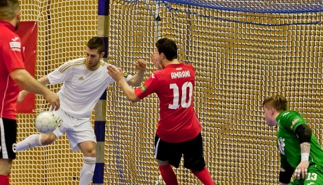 Třetí semifinále v režii cizinců, Chrudim ve finále doplnila Teplice!