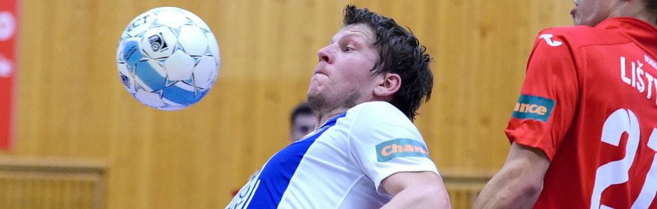 "Jsme zklamaní, ale máme bod z venku," utěšoval se prezident Tanga Jiří Štěrba