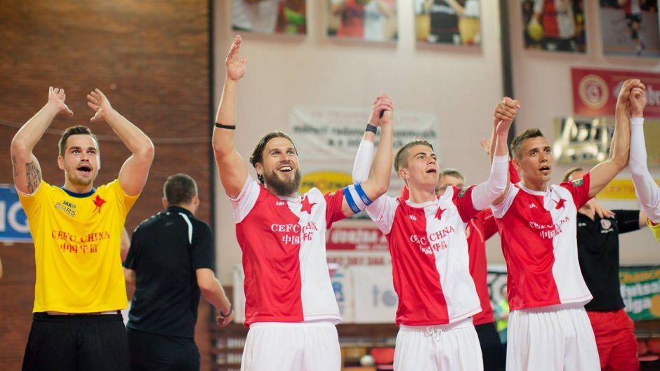 Slavia se s Plzní nepárala. Vyprovodila ji sedmi góly