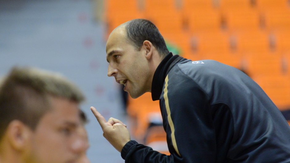 Tango zachránilo na úvod ligy remízu s Démony