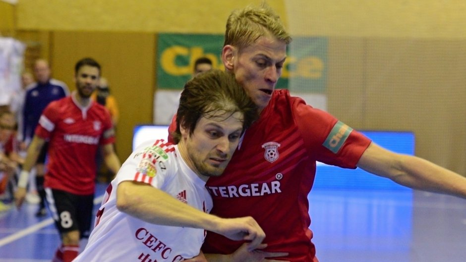 FOTO: Mistrovský mečbol má Chrudim