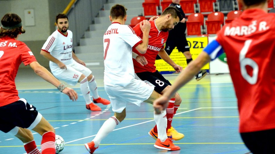 Hattrick Przyczka na Chrudim nestačil