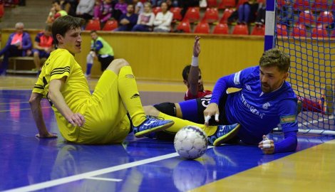 Páteční výsledky 4. kola: Tomáš Vnuk řádil proti Jeseníku