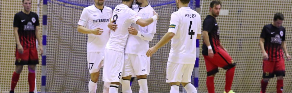 První tři body zůstaly v Chrudimi, nováček vezl domů pět branek