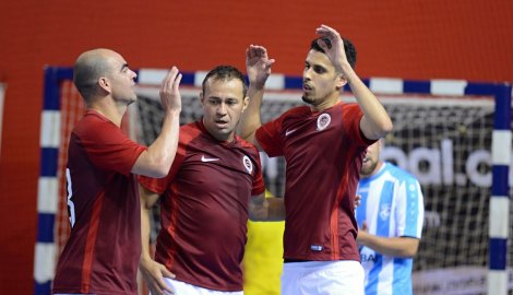 Sparta zajíždí v pátek na palubovku Helasu Brno