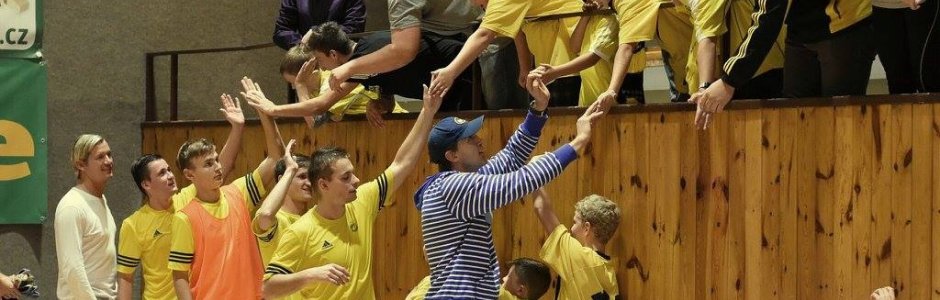 Bitvu na ostří nože podtrhl hlavičkář Jiráský