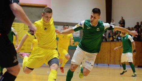 Tohle muselo bavit. Třaskavý duel zvládlo lépe Mýto