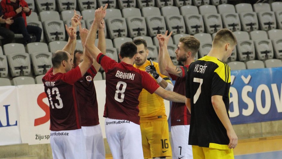 Sparťanské vítězství nad Vysokým Mýtem řídil Wilde