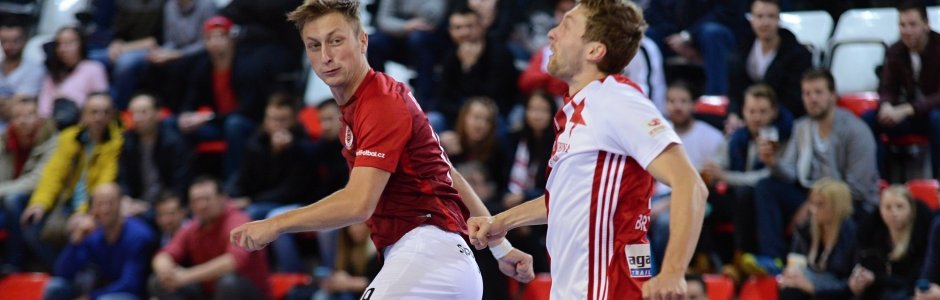 Slavia v euforii otočila derby. Sparta podruhé prohrála