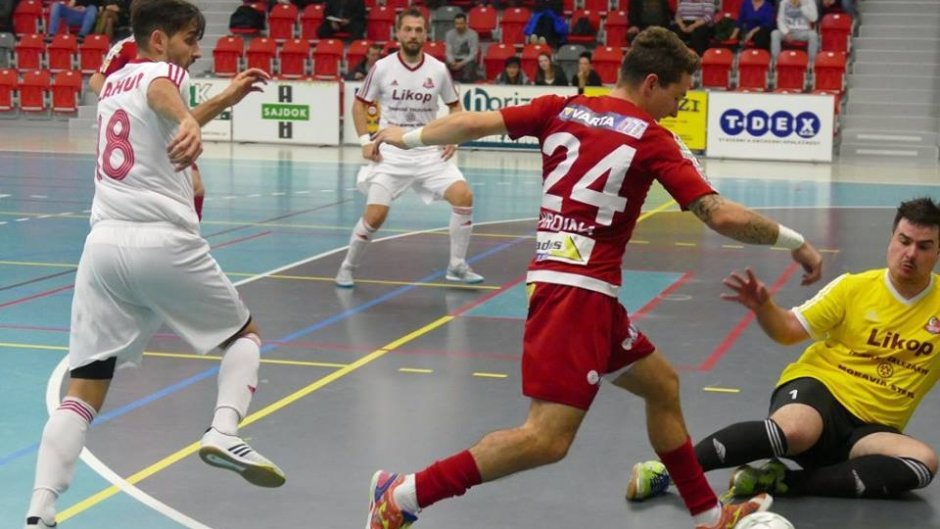 Slavia se v pátek utká s Třincem