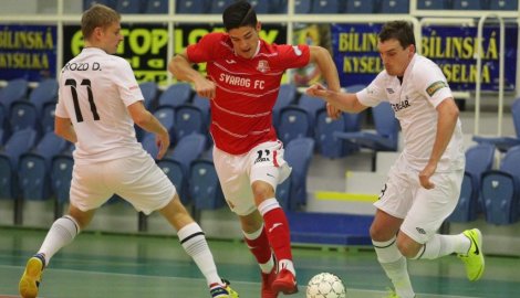 Rozhodl rychlý nástup Chrudimi. Svarog prohrál s mistrem 0:5