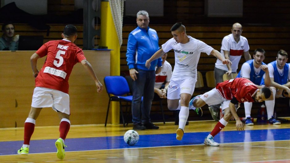 Souboj Helasu s Teplicemi budou řídit polští rozhodčí
