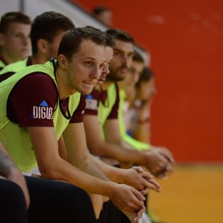 2018103-20-54-14-futsal-sparta-plzen-20181003-2.jpg