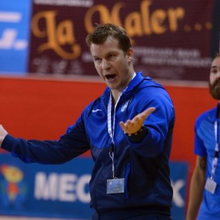 2018103-20-54-14-futsal-sparta-plzen-20181003-8.jpg