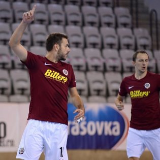 2018103-20-54-14-futsal-sparta-plzen-20181003-9.jpg