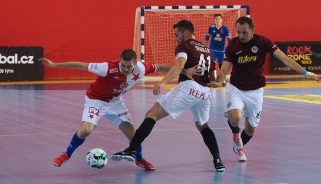 Na futsalové derby pražských "S" v sobotu po obědě do Edenu