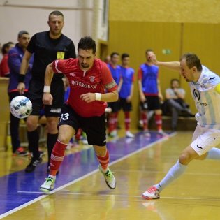 2019014-21-16-50-futsal-chrudim-plzen-20190104-11.jpg