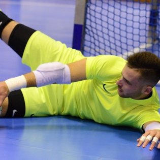 20190218-18-08-27-futsal-chrudim-bazooka-20190218-11.jpg