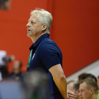 20190327-20-53-19-futsal-sparta-melnik-20190327-4.jpg