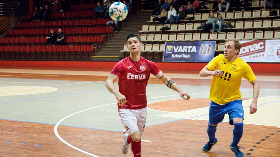 Svarog připsal povinné tři body s Ostravou