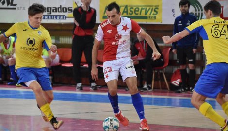Třetí týden play off začíná pondělním zápasem atraktivní série