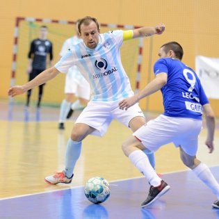 20190415-21-37-50-futsal-plzen-slavia-20190415-5.jpg