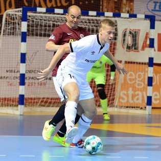 20190426-21-38-55-futsal-sparta-chrudim-20190426-4.jpg