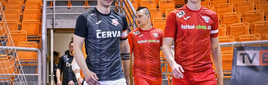 Helas dostal futsalovou lekci od Teplic