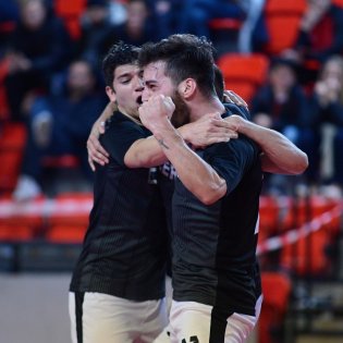 2019055-21-37-55-futsal-slavia-teplice-20190505-14.jpg