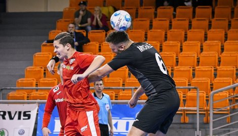 Helas doma získal důležité tři body s Nejzbachem