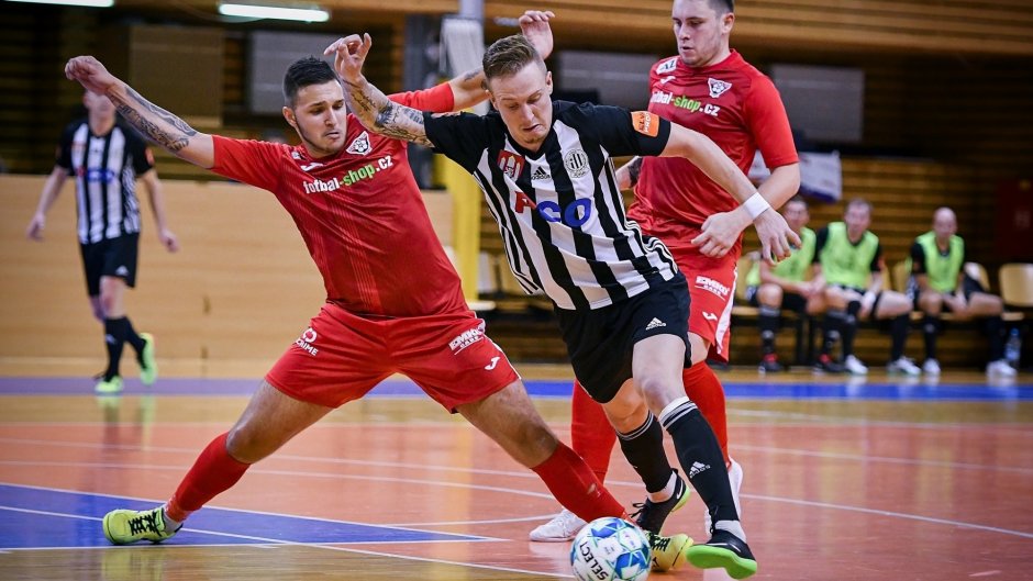 V divoké přestřelce bral Helas všechny body