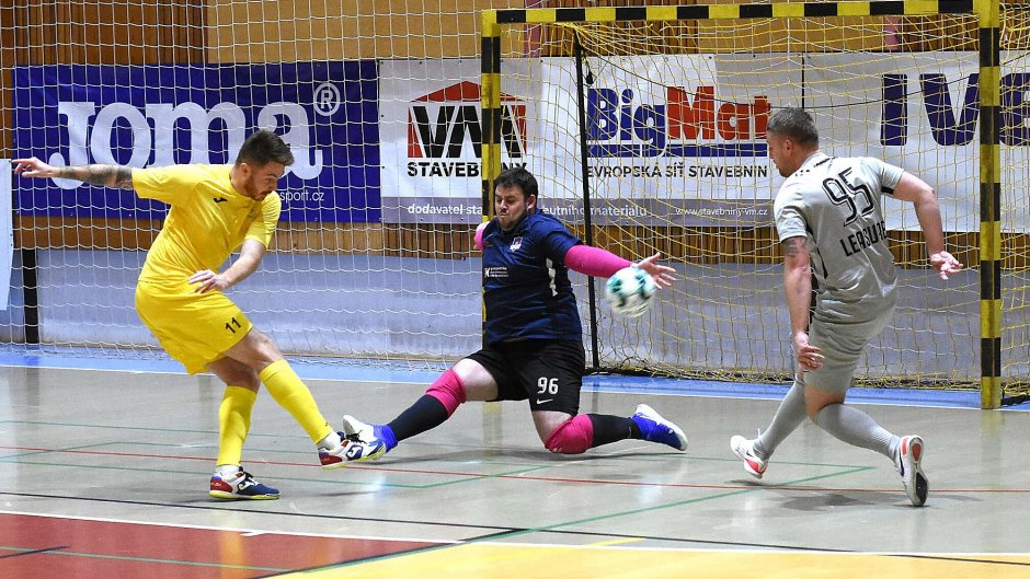 Vysokomýtští rozstříleli Tango Hodonín