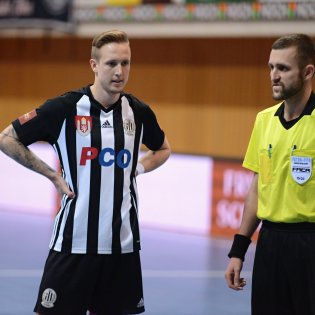 2019125-21-16-30-futsal-dynamo-melnik-20191205-13.jpg