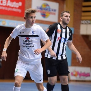 2019125-21-16-30-futsal-dynamo-melnik-20191205-19.jpg