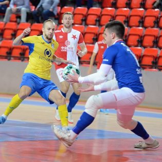 20200110-20-40-31-futsal-slavia-plzen-20200110-4.jpg