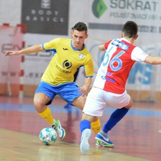 20200110-20-40-31-futsal-slavia-plzen-20200110-5.jpg