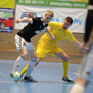 20200210-20-47-48-futsal-nejzbach-demoni-20200210-14.jpg