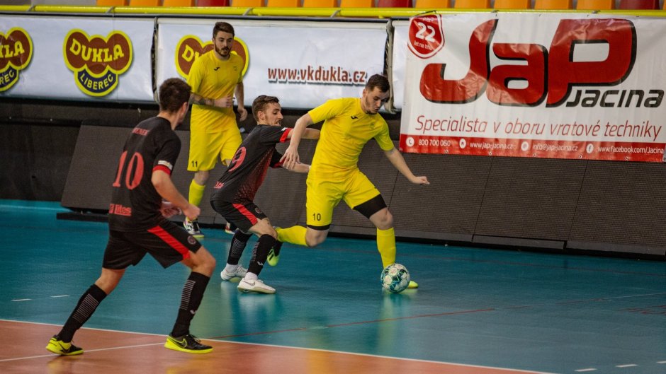 Liberec je blíž k záchraně. Vysoké Mýto naopak v problémech