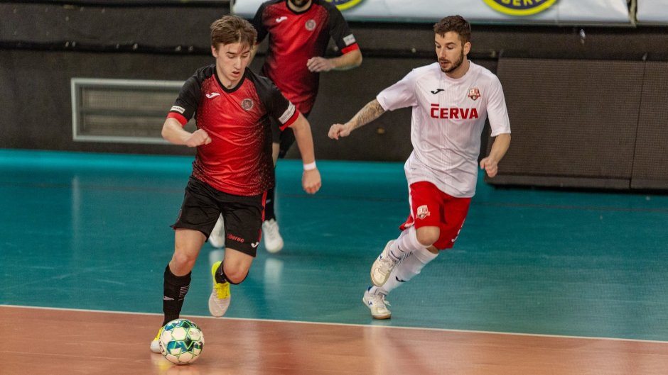 FUTSALOVÁ BUDOUCNOST: Nastupovat za reprezentaci je nepopsatelný pocit, říká Marek Bína