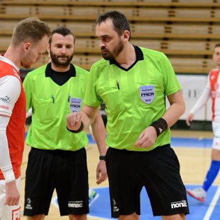 20210113-12-39-47-futsal-sparta-slavia-20210112-4.jpg