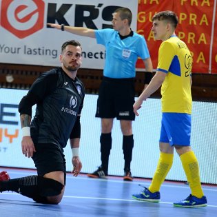 20210216-21-32-26-futsal-slavia-plzen-20210216-16.jpg