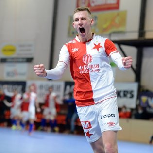 20210216-21-32-27-futsal-slavia-plzen-20210216-18.jpg