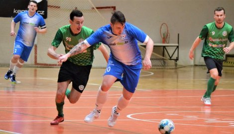 Brněnské derby skončilo debaklem nováčka