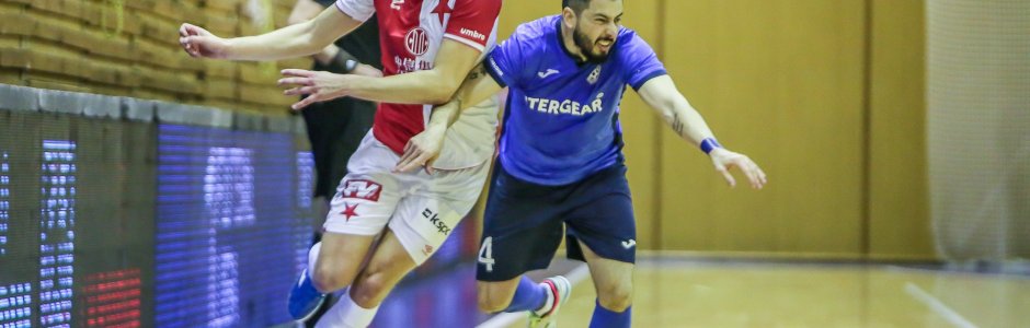 Chrudim udolala Slavii s čistým kontem vzadu