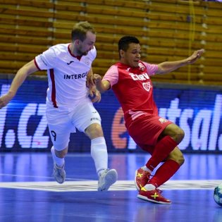 20210511-20-09-32-futsal-chrudim-teplice-20210511-3.jpg