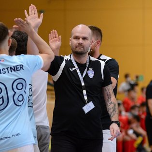 20210521-00-13-39-futsal-plzen-chrudim-20210520-17.jpg