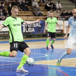 20210528-08-57-25-futsal-plzen-chrudim-20210527-2.jpg