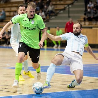 20210528-08-57-26-futsal-plzen-chrudim-20210527-21.jpg