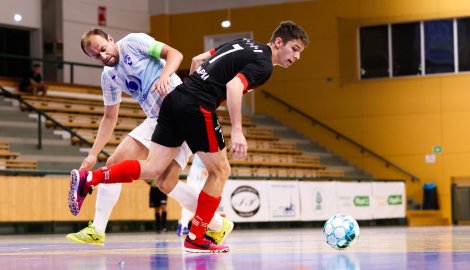 Interobal otočil zápas s Helasem, Zdráhal vstřelil hattrick